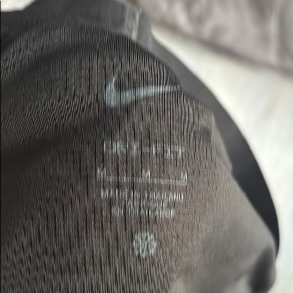 Nike Black Athletic Shorts Lightweight Quick-Dry - Picture 6 of 6